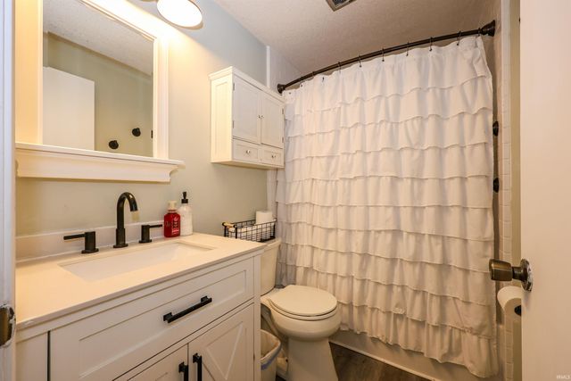 7714 Clover Meadow Drive, Fort Wayne, IN 46815