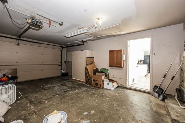 7714 Clover Meadow Drive, Fort Wayne, IN 46815