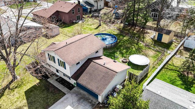 7714 Clover Meadow Drive, Fort Wayne, IN 46815