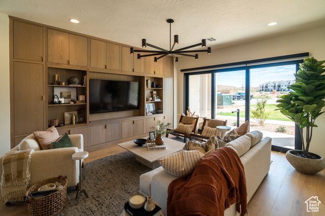 5366 S CYAN LN, St. George, UT 84790