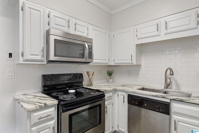 2809 13th Ave S Apt F2, Birmingham, AL 35205
