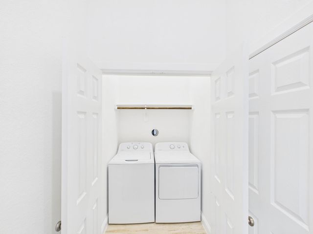 4619 Stassen Street B, Houston, TX 77051