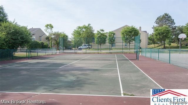 7422 Azalea Court, West Bloomfield, MI 48322