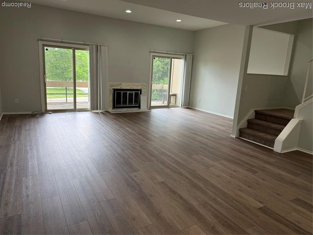 7422 Azalea Court, West Bloomfield, MI 48322