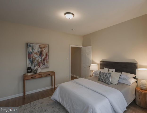 5415 SPRUCE ST, Philadelphia, PA 19139