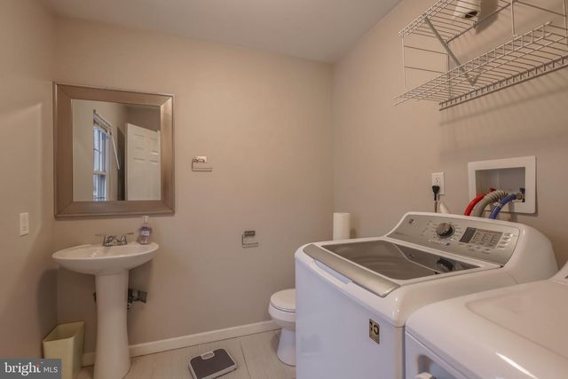 5415 SPRUCE ST, Philadelphia, PA 19139