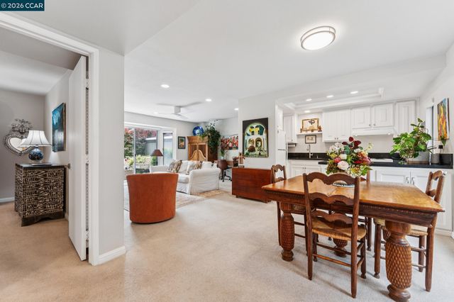 1316 Singingwood Court 4, Walnut Creek, CA 94595