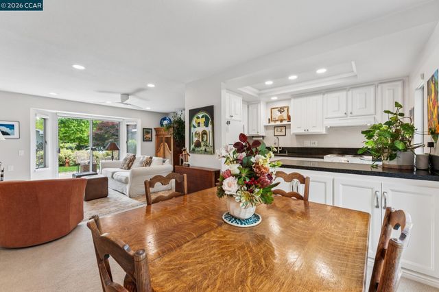 1316 Singingwood Court 4, Walnut Creek, CA 94595