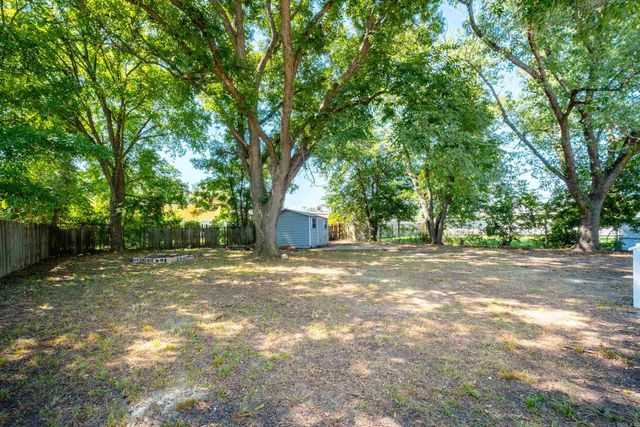 118 E Bethany Road, North Little Rock, AR 72117