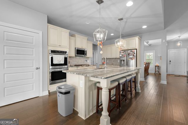 963 Highway 16 W, Newnan, GA 30263