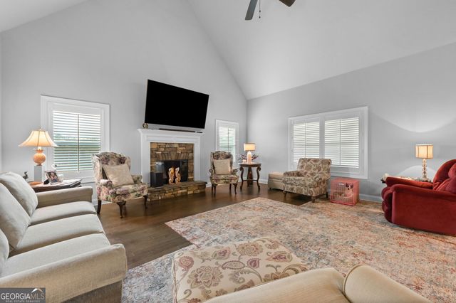963 Highway 16 W, Newnan, GA 30263