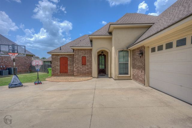 2728 Caplis Sligo Plantation Drive, Bossier City, LA 71112