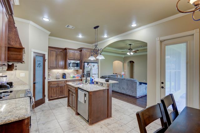 2728 Caplis Sligo Plantation Drive, Bossier City, LA 71112
