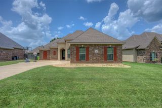 2728 Caplis Sligo Plantation Drive, Bossier City, LA 71112