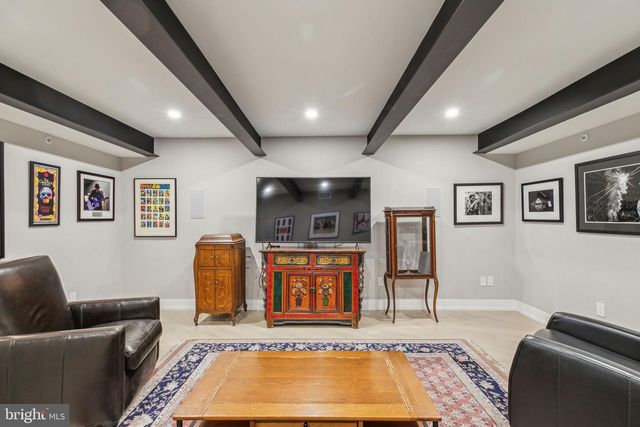 527 BROWN ST, Philadelphia, PA 19123