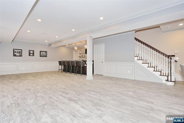 165 Cortland Drive 5, Saddle River, NJ 07458