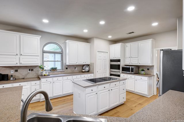 23130 Summers Dream, San Antonio, TX 78258