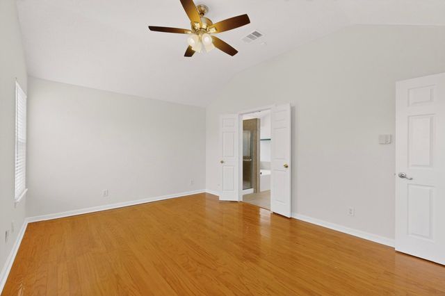 2522 Crosslands Drive, Garland, TX 75040