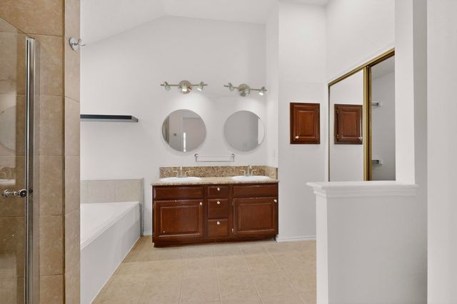 2522 Crosslands Drive, Garland, TX 75040