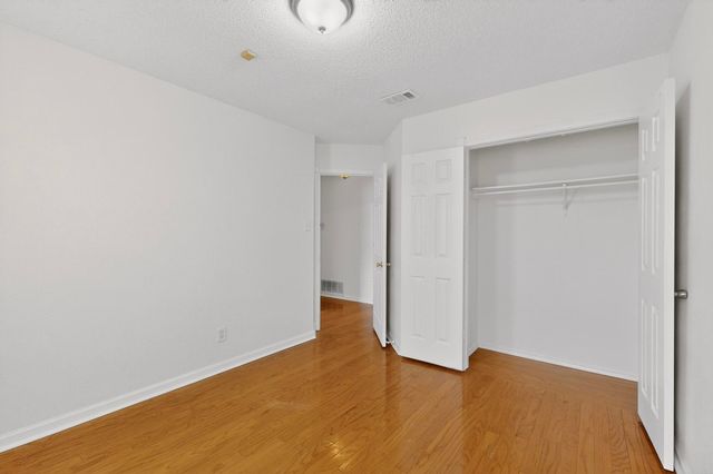 2522 Crosslands Drive, Garland, TX 75040