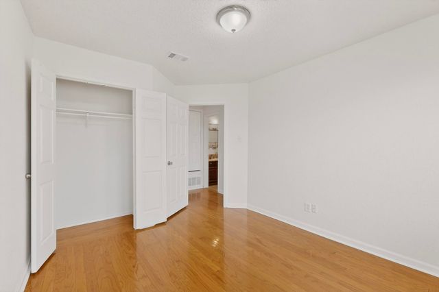 2522 Crosslands Drive, Garland, TX 75040