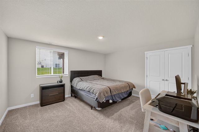 1080 Bel Aire Court, Waukee, IA 50263