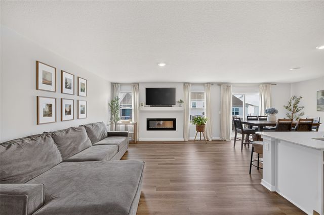 1080 Bel Aire Court, Waukee, IA 50263