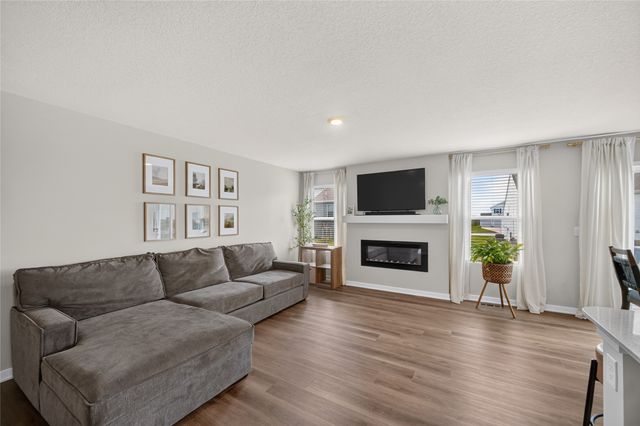 1080 Bel Aire Court, Waukee, IA 50263