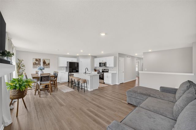 1080 Bel Aire Court, Waukee, IA 50263