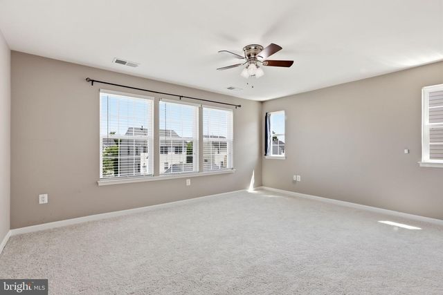 14246 LADDERBACKED DR, Gainesville, VA 20155