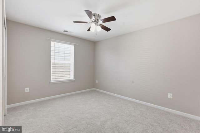 14246 LADDERBACKED DR, Gainesville, VA 20155