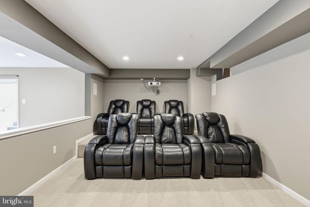 14246 LADDERBACKED DR, Gainesville, VA 20155