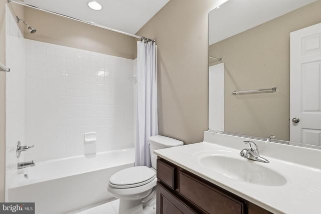 14246 LADDERBACKED DR, Gainesville, VA 20155