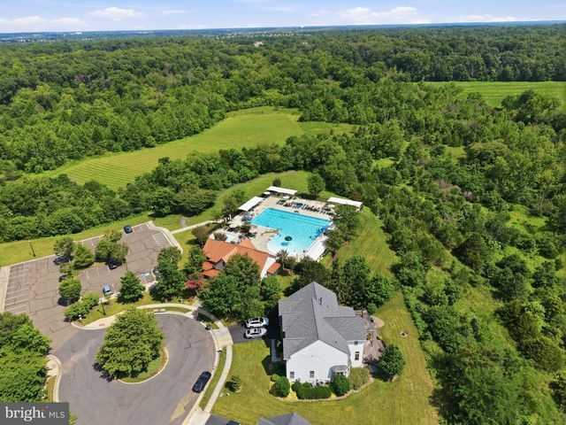 14246 LADDERBACKED DR, Gainesville, VA 20155