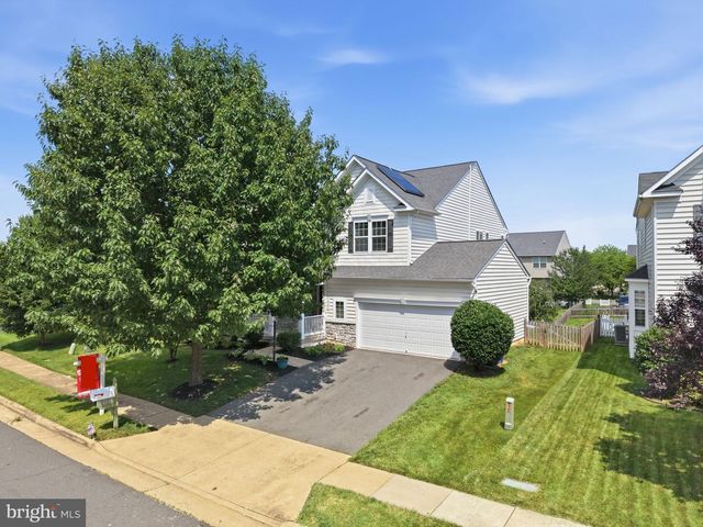 14246 LADDERBACKED DR, Gainesville, VA 20155