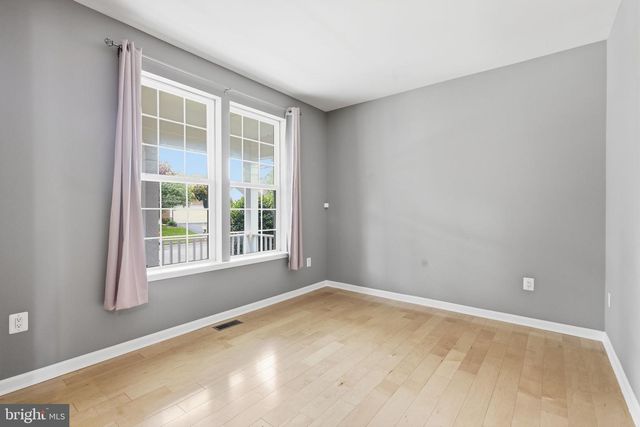 14246 LADDERBACKED DR, Gainesville, VA 20155
