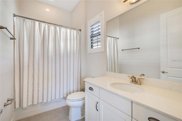 8449 VIA VITTORIA WAY, Orlando, FL 32819