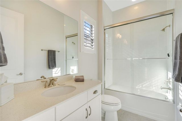 8449 VIA VITTORIA WAY, Orlando, FL 32819