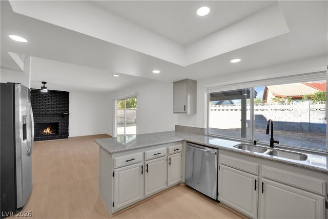 2112 Verdinal Drive, Las Vegas, NV 89146