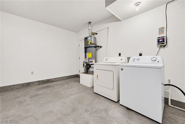 2112 Verdinal Drive, Las Vegas, NV 89146