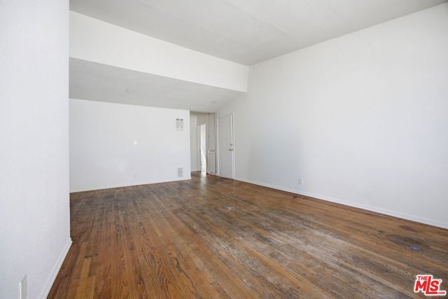 4841 W 18th Street, Los Angeles, CA 90019