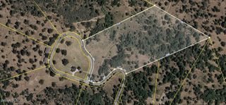 27140 El Camino Drive, Tehachapi, CA 93561