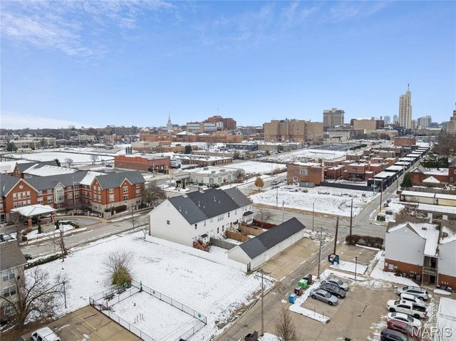 3910 Olive Street, St Louis, MO 63108