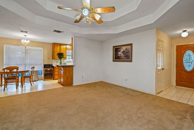 6329 Woodcreek Trail, Fort Worth, TX 76179