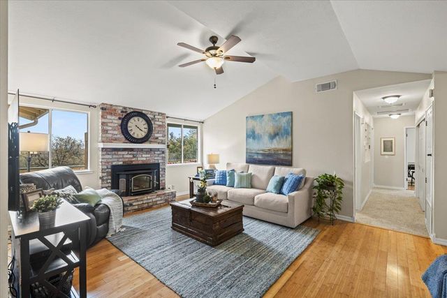 5181 Westridge Cir, Auburn, CA 95602