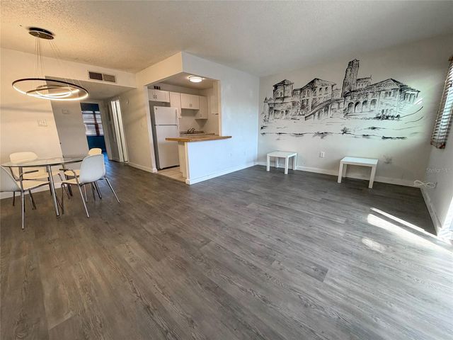 215 S MCMULLEN BOOTH ROAD 182, Clearwater, FL 33759