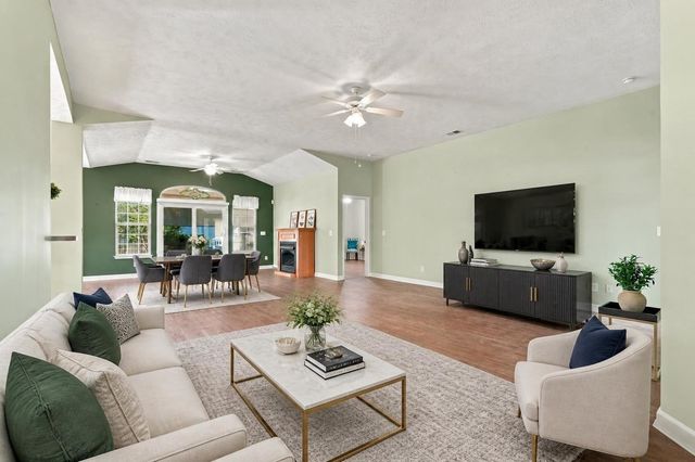 168 Woodlyn Ave., Little River, SC 29566