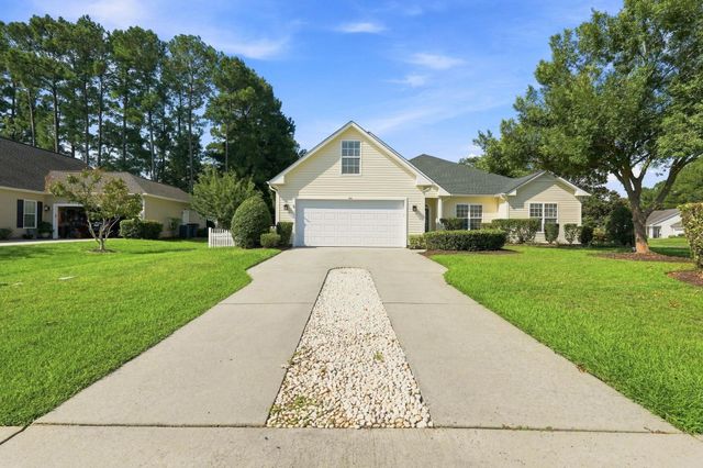 168 Woodlyn Ave., Little River, SC 29566