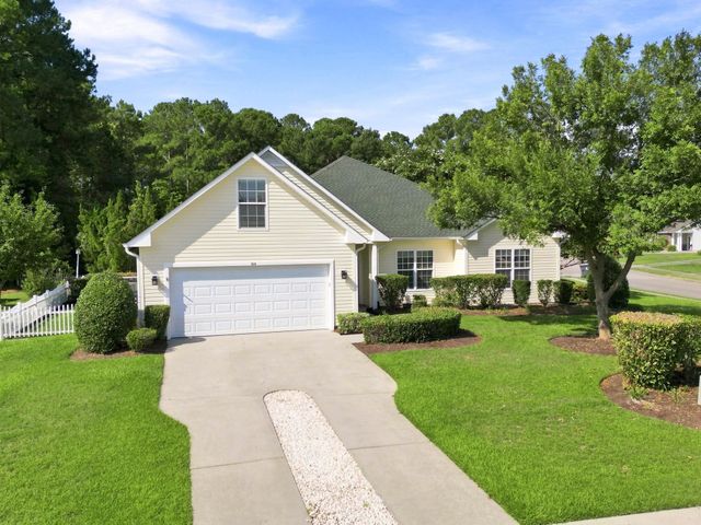 168 Woodlyn Ave., Little River, SC 29566