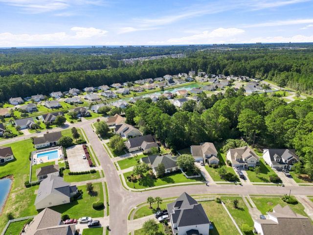 168 Woodlyn Ave., Little River, SC 29566